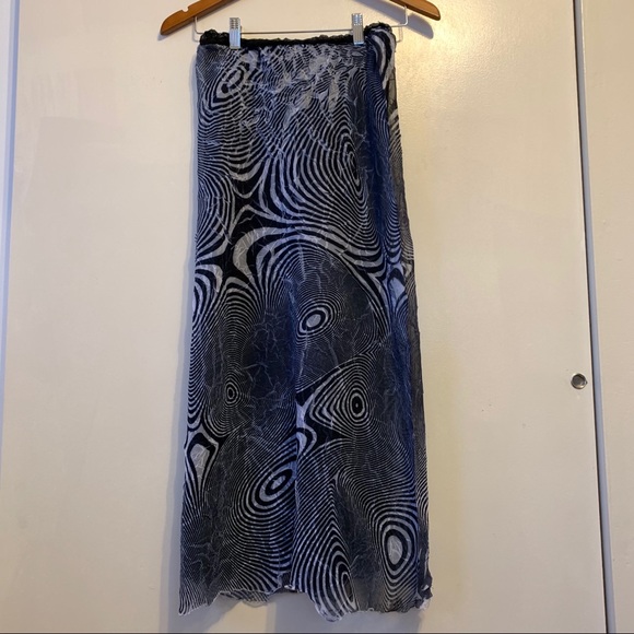 Komarov textured swirl pattern maxi skirt Small - Picture 9 of 9